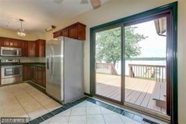 14465 Jasmine Ct, Swan Point, MD 20645 - photo 6