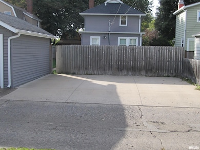 1517 40th St, Rock Island, IL 61201 - photo 5