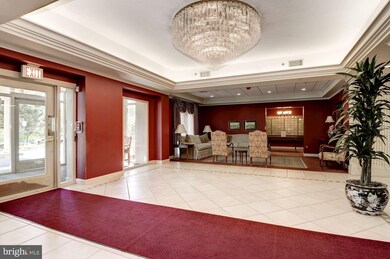 Riverbend at Lansdowne Woods unit 714, Leesburg, VA 20176 - photo 4