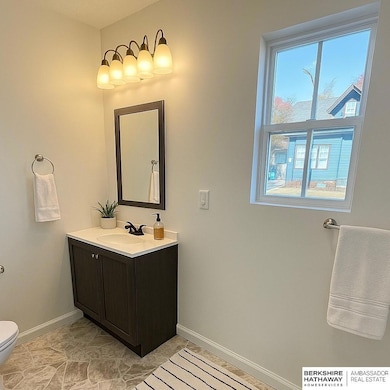 4624 N 37th St, Omaha, NE 68111 - photo 7