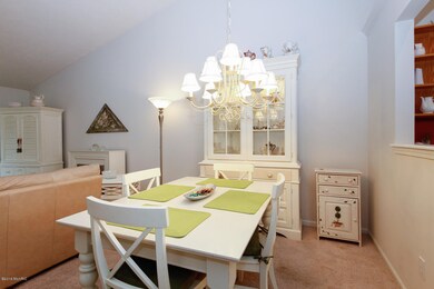 1689 Linden Trail-107