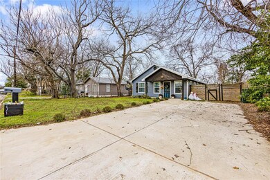 611 W Coffin St, Denison, TX 75020 - photo 3