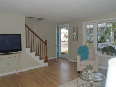 65 Moody St, Manchester, NH 03103 - photo 5