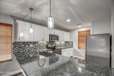 KITCHEN 4