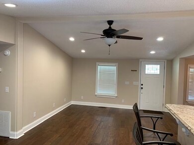 213 Webb St, Warner Robins, GA 31093 - photo 3
