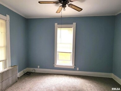 1402 N Mclean St, Lincoln, IL 62656 - photo 5