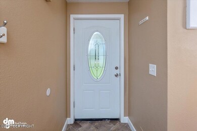 02-Front Entry_DMD_0868
