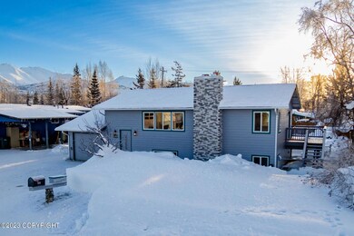 8136 E 4th-005