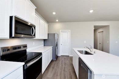 9715 Hay St SE, Yelm, WA 98597 - photo 3