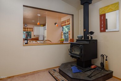 5137 Logsden Rd, Siletz
