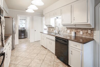 6405 Espana Dr, Fort Worth, TX 76133 - photo 7