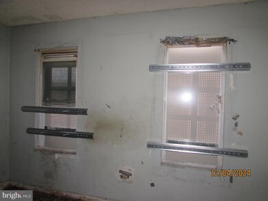 1921 Clifton Ave, Baltimore, MD 21217 - photo 6