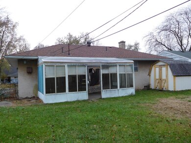 4198 Chandler Dr, Columbus, OH 43213 - photo 2