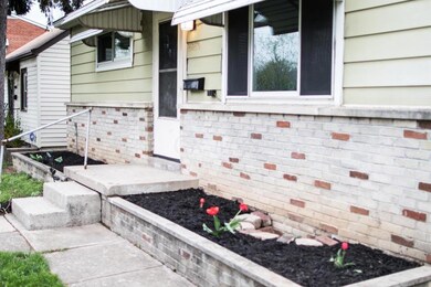 2250 Amherst (2)