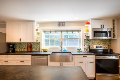 26 Park St, Freeport, ME 04032 - photo 6