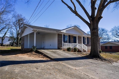 200 Capitol Ave, Winder, GA 30680 - photo 3