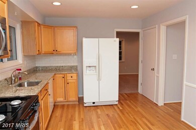 303 Townleigh Rd, Reisterstown, MD 21136 - photo 5