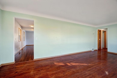 5513 North Bryant Avenue - Spacecrafting - 0008.jpg