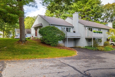 17 Woodstock Meadows, Woodstock, CT 06281 - photo 3