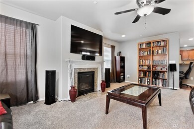 3042 Obrien St, Dupont, WA 98327 - photo 5