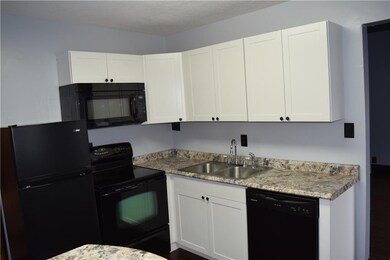 306 Wabash St, Plainfield, IN 46168 - photo 6