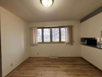 106 N Mcphail Ave, Caledonia, MN 55921 - photo 5