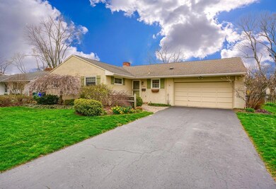 1780 Riverhill Rd
