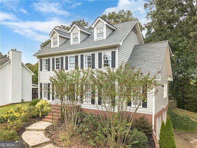 5040 Puritan Dr, Sugar Hill, GA 30518 - photo 2