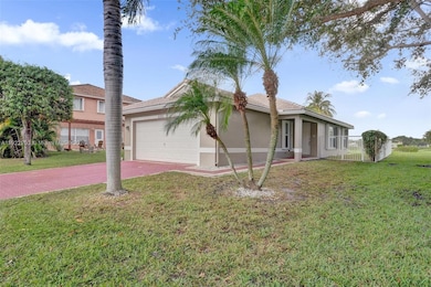 6305 Willoughby Cir, Lake Worth, FL 33463 - photo 7