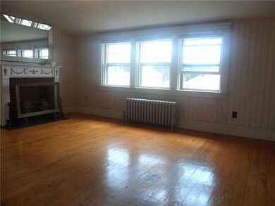 8 Lambert St, Cranston, RI 02910 - photo 4