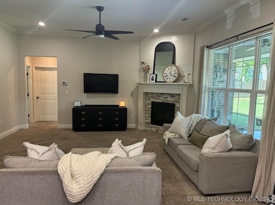 182 Edgewood Cir, Durant, OK 74701 - photo 2