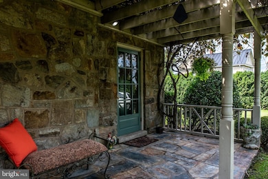 8436 Emerald Ln, Marshall, VA 20115 - photo 5