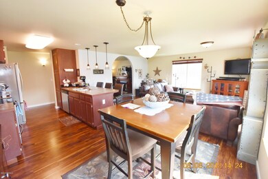 dining room 2