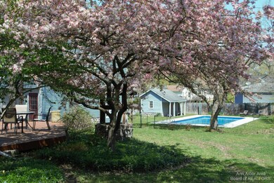 7648 Forest St, Dexter, MI 48130 - photo 5