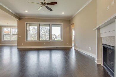 *Pictures are of another Woodbury E, for viewing purposes only. 