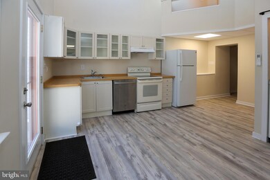 1212 Rebel Hill Rd, Conshohocken, PA 19428 - photo 3