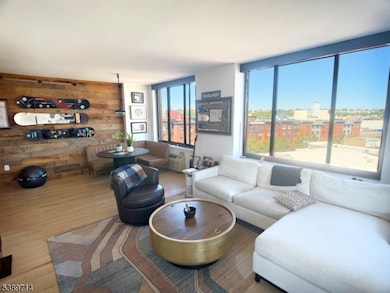 Observer Plaza, Hoboken, NJ 07030 - photo 4