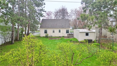 227 E Polk Ave, Eau Claire, WI 54701 - photo 6