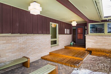 1746 Danby Ln-36