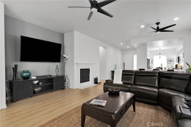 10065 Wilmington Ln, Apple Valley, CA 92308 - photo 4