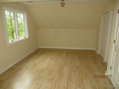 484 Seatons Ln, West Point, VA 23181 - photo 5