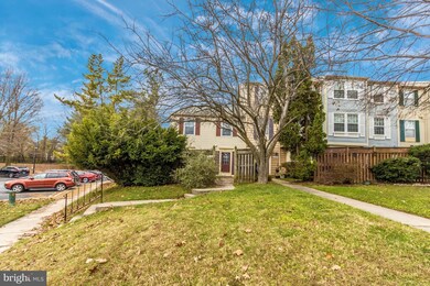 14111 Aldora Cir, Burtonsville, MD 20866 - photo 4