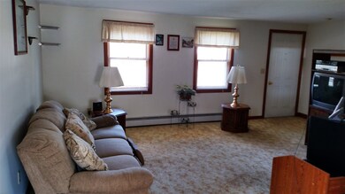 53 Porcupine Cir, Salem, NH 03079 - photo 2