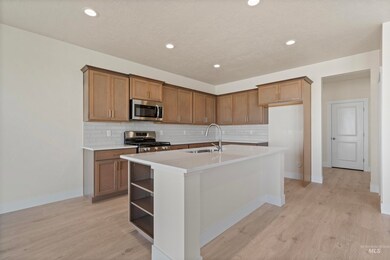 6278 W Fireline St, Meridian, ID 83646 - photo 3