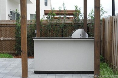 unlisted-address, Unincorporated Dade County, FL 33178 - photo 5