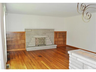 2509 Vanderberg Ave, Columbus, OH 43204 - photo 2