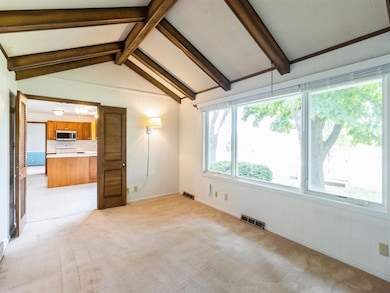 2100 Meadow Brook Dr unit 103, West Des Moines, IA 50265 - photo 3