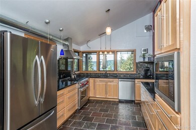 12505 SW 148th St, Vashon, WA 98070 - photo 5