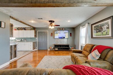 9985 S Fm 730, Boyd, TX 76023 - photo 7