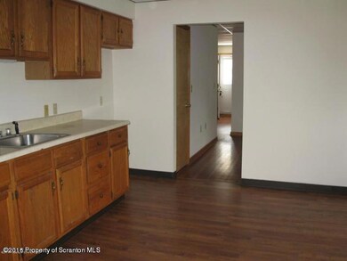 535 Birch St, Scranton, PA 18505 - photo 3